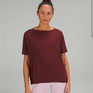 Lululemon back in action t shirt in red merlot